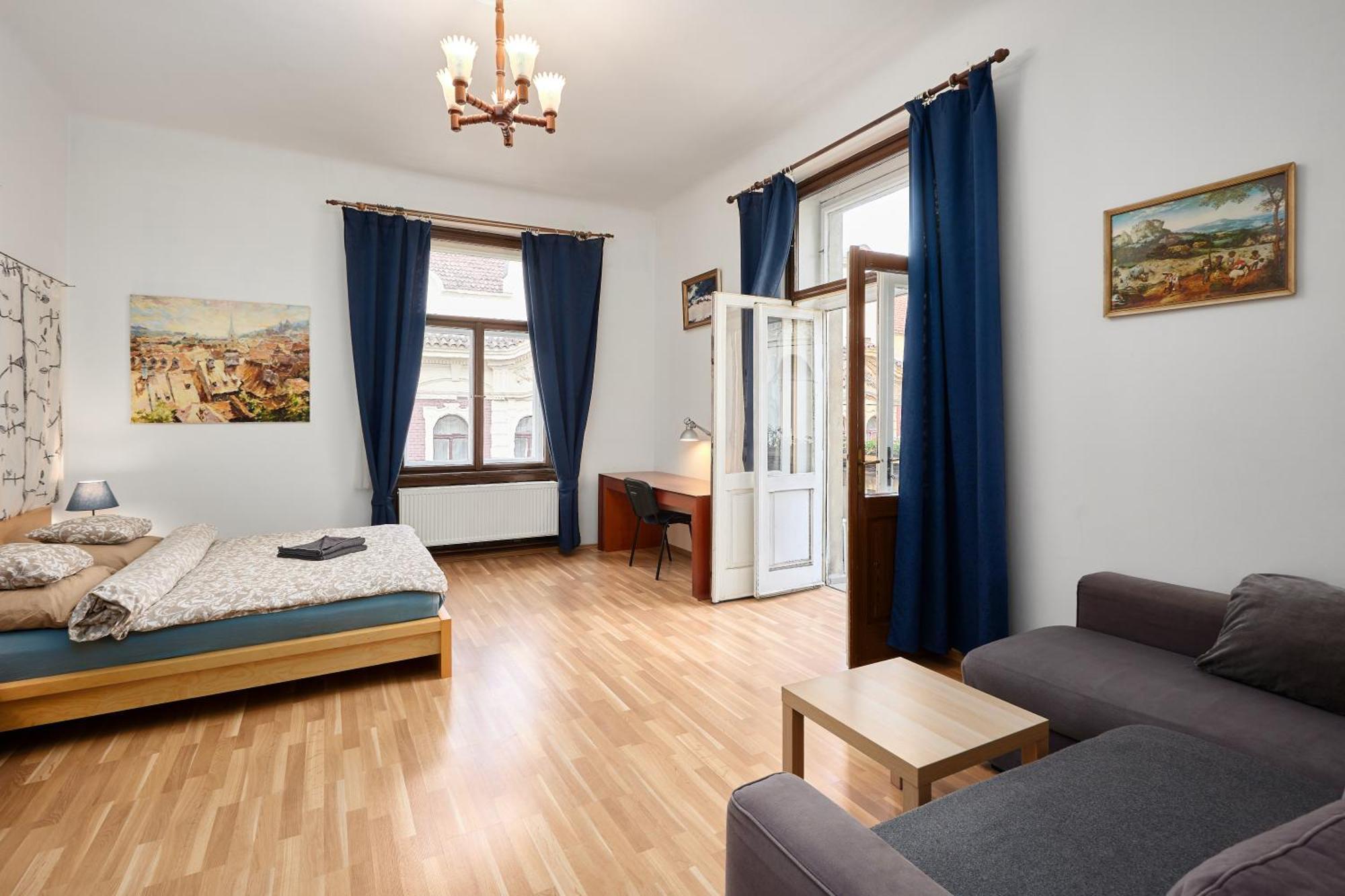 Old Town & Parking Assistance Apartment Prague Luaran gambar