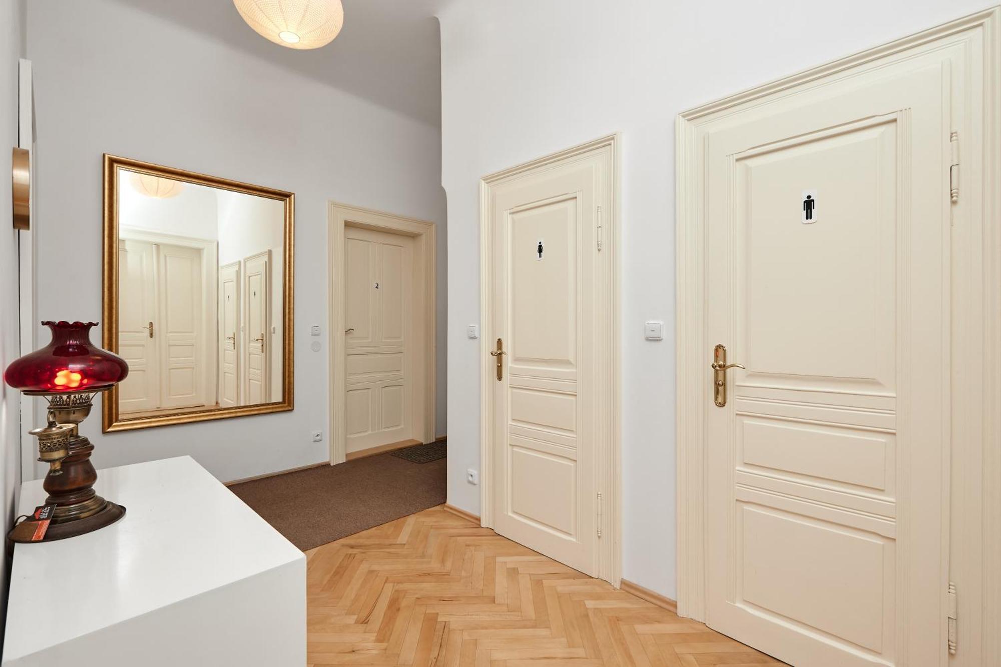 Old Town & Parking Assistance Apartment Prague Luaran gambar